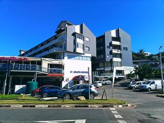 Umdloti Beach Resort 608 - Durban - 8