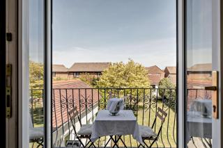 Avalon - Nottage - 6