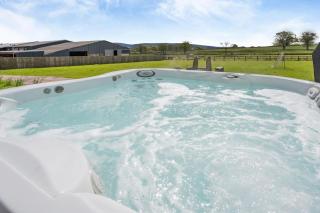 Wood Farm Barn - Brecon - 9