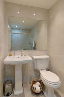 Balass Lodge near The Old Course St Andrews - 9