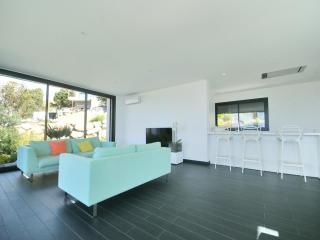 Sunset Villa with Bay View - 2