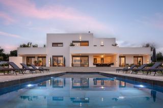 The Artist's Villa - 0