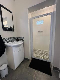 Happy Hilton guest house - Hilton - 7