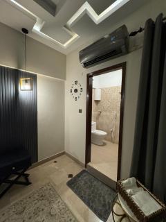 Harmony Haven 2 Cozy 1 BR Getaway with Ac Wifi Tv - Karatschi - 8