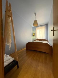 Artist's Apartment in Prishtina - 9