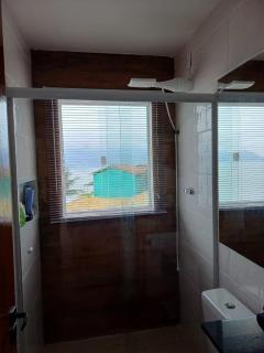 Casa em Angra com 4 quartos, churrasqueira, piscina, sinuca e quadra privativa - 1