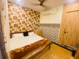 Hotel Jay Shree - 0