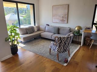 Gorgeous German Colony Apartment with Amazing View - Jerusalem - 9