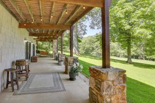 Golf, Hike and Explore Blue Ridge Mtn Haven with Deck - Glade Valley - 8