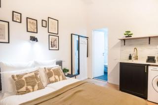 Very Central - Calm Studio - 3