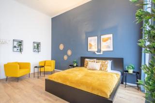 Chic Apt - Central - Modern - Stylish - 4