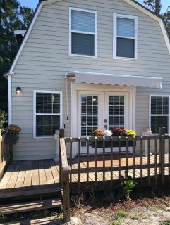 4910 Tupelo Guest House - 3