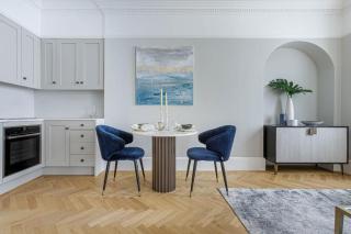 London Dock 2 Bed Luxury Modern Apartment - London - 4