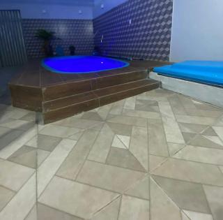 Casa para cop com piscina - 0