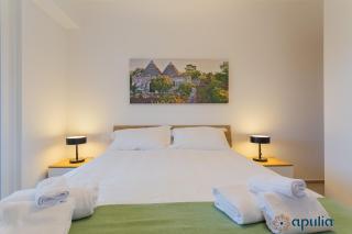 Cheba Apartments by Apulia Accommodation - 8