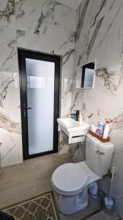 Ket Apartments - Modern 2 Bedroom Apartment - Lusaka - 4
