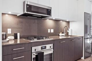 Central River Luxe Gym - Calgary - 4