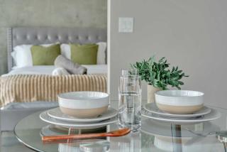 Earthlight Golden Hour Corner - 6