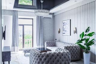 14 Large apartment class LUX Center-1 - - 4