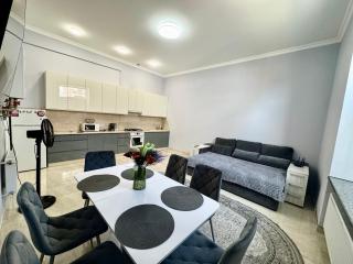 Чернівці, центр ELITE APARTMENTS по добово - 3