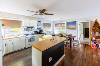 Waterfront Deck and Dock Torch Lake Home! - 2