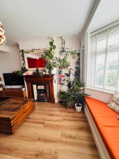Home to home - Goffs Oak - 6