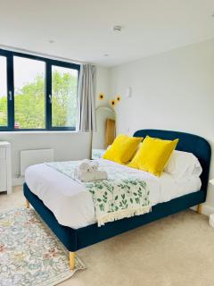 HELIODOR - 4BR townhouse with AC NR Addenbrookes - 7
