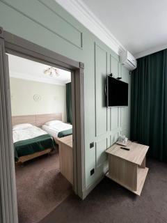 Aq-Jaiyq Halal Hotel - 5