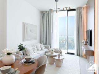 Modern 1BR in JVC l Pool, Gym, Parking - 0