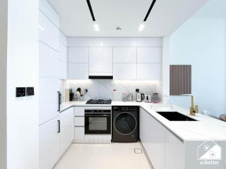 Modern 1BR in JVC l Pool, Gym, Parking - 3