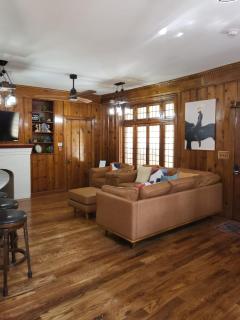 The Carraige House of Mount Vernon - Baltimore - 4