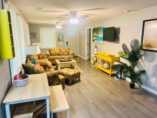 Coastal Sea Island Getaway - 9