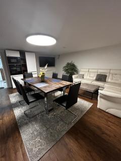 Ferienwohnung Souterrain im stielvollen Landhaus bei Hamburg - Rosengarten - 3