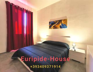 Casa Euripide - 8