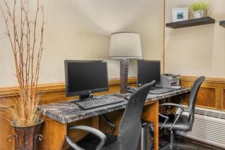 BEST WESTERN PLUS Saint John Hotel & Suites - 8