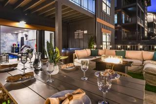 Smith Creek Resort - 5 Bedrooms 20 Guest - Indoor Pool - Resort Amenities - 5