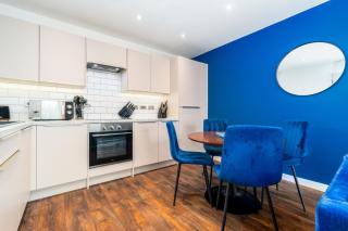 Cosy 2 Bedroom Apartment in Digbeth, Birmingham City Centre with Free Parking - Digbeth - Free Netflix - Long Stays Allowed - Free Street Parking - Birmingham - 3