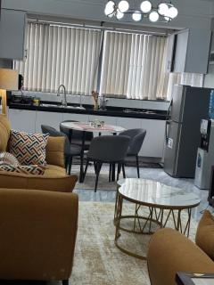 Luxe one bedroom near yaya mall,central location - Nairobi - 1
