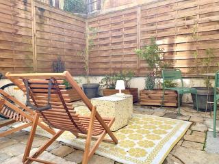 T2 Les Marionnettistes, 3 people, baby equipment - 2