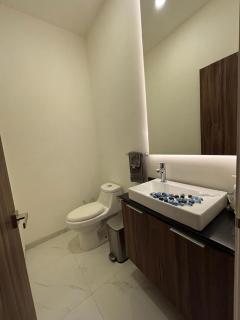 Hermoso Departamento en Lomas 3ra secc - 7