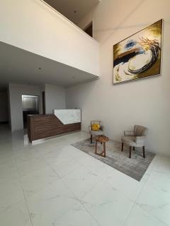 Hermoso Departamento en Lomas 3ra secc - 2