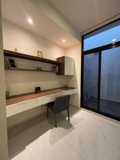 Hermoso Departamento en Lomas 3ra secc - 1