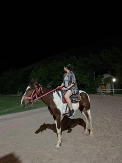 MAKSAT Guest House, Horse Riding Kyzart-Song Kol - 2