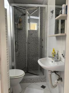 Red Apartment - Sarajevo - 2