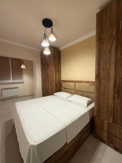 Modern Stylish Living, 1-Bedroom Nearby City Center - Yerevan - 1
