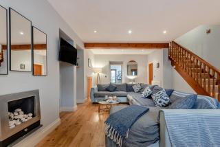 The Burrows Cottage - 0
