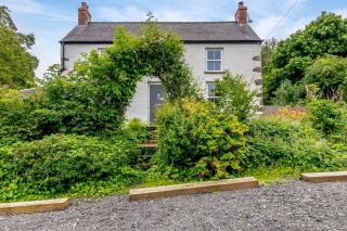 Molleston Back Farmhouse - 6