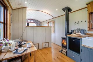 The Sheep Pen - Bronllys - 6