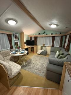 Slayley Forest Hexham Caravan Retreat Pet Friendly - sleeps 6 - Slaley - 7