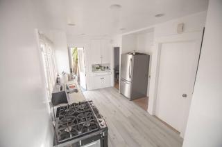 Private Room in East Hollywood - 2